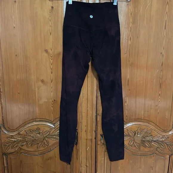 Lululemon 28” High-Rise Align Legging - Picture 5 of 6